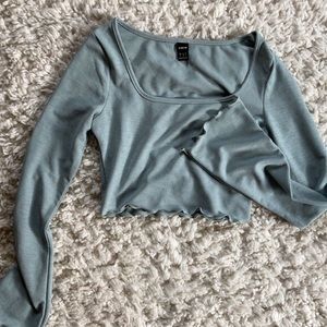 Cropped SHEIN bell sleeved shirt